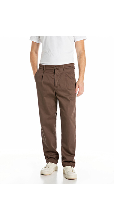 リラックスレギュラーフィットコットンツイルパンツ